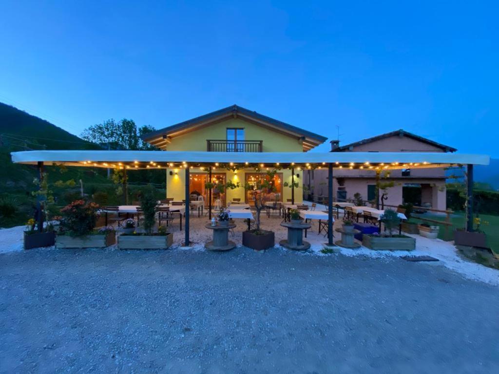 Agriturismo La Soglia Del Parco Ranica Exterior photo